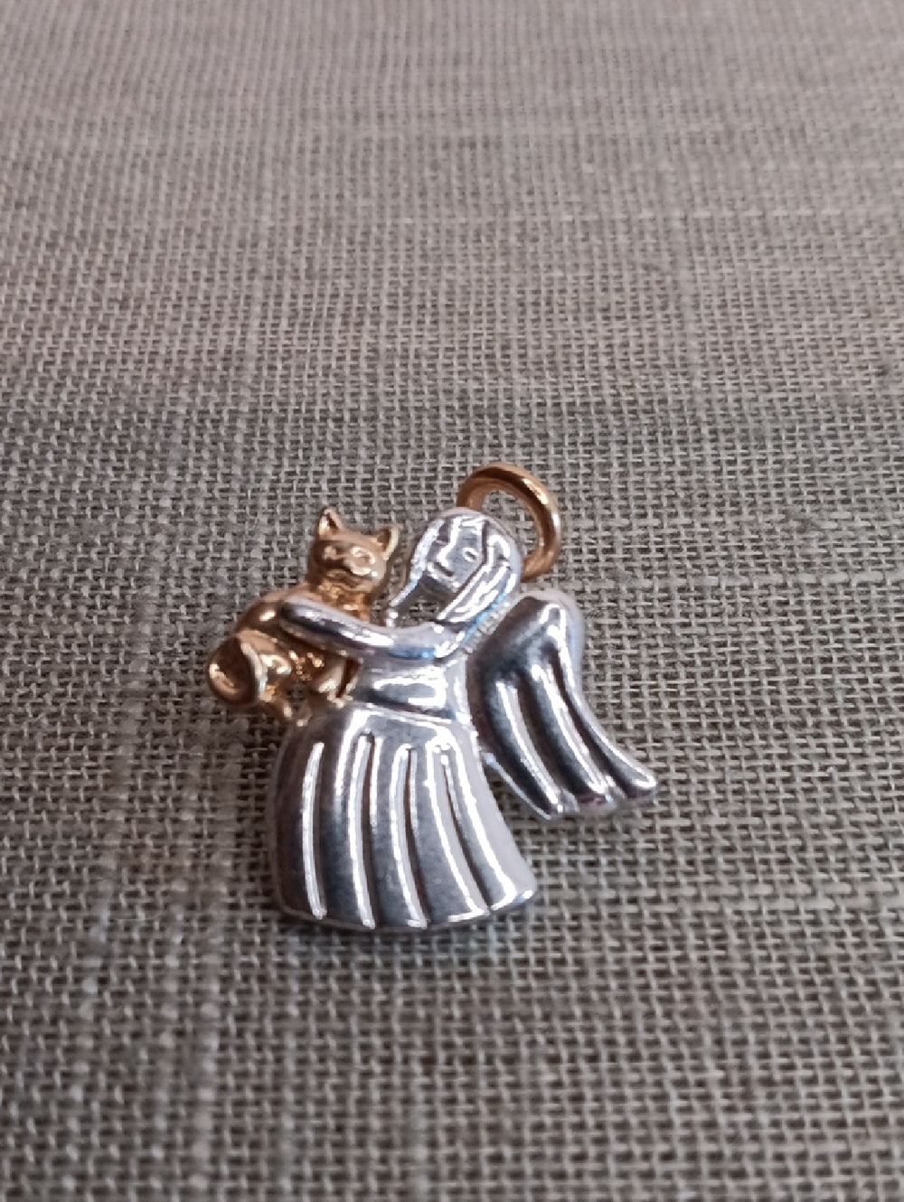 Two-Tone Angel With Gold Cat Lapel Pin